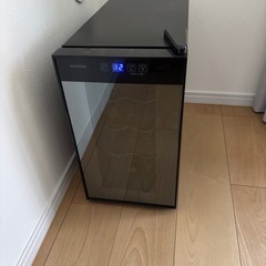 ワインセラー　アイリスオーヤマ　