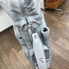 【値下げ】ナイキ　ゴルフバッグクラブセット　【ジャングルジャングルイズミヤ広陵店】の画像
