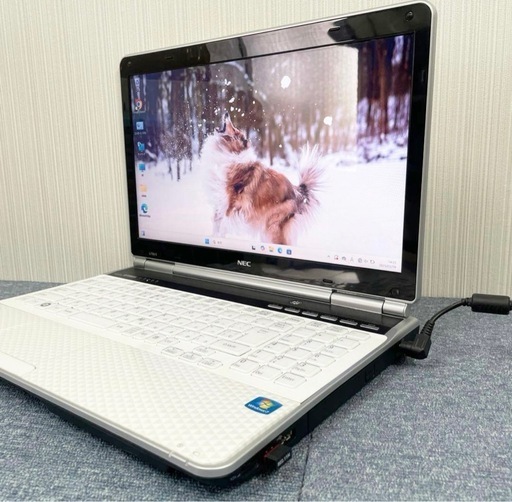 ノートパソコン Windows11 オフィス付　SSD240GB Blu-ray ノートパソコン Windows11 オフィス SSD240GB Blu-ray ノートパソコン