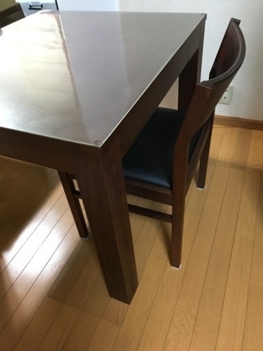 ダイニングテーブル・椅子セット　(値下げしました)