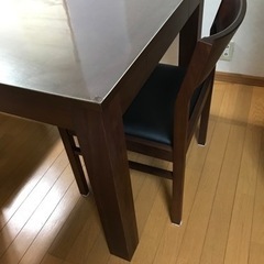 ダイニングテーブル・椅子セット　(値下げしました)の画像