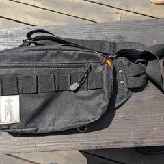 肩掛けバッグの画像