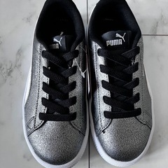 PUMA スニーカー20センチ