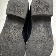 お話中　
黒　ローファー　23.0 の画像