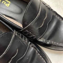 お話中　
黒　ローファー　23.0 の画像