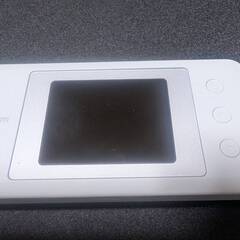 差し上げます。但し、直接お渡しのみでお願いします。SIMフリーモバイルルーター　PA-MR10LN-SW　本体のみ　箱・取説等一切ありません。の画像