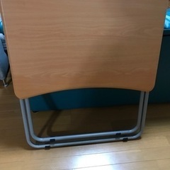 折りたたみテーブル　(大)の画像