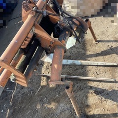 カワベ ルートディガー TH-30BH 掘取機 トラクター 取付 3点リンク ゴボウ 掘り取り 油圧  中古 配送可の画像