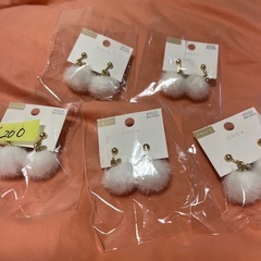 ★イヤリング★ 定価550円