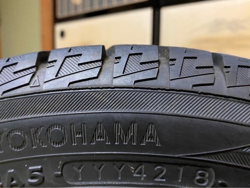 【最安値】スタッドレス　ヨコハマタイヤ4本セット165\55\R15 タイヤのみ