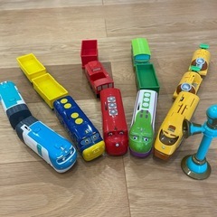 取引中　チャギントン  プラレール