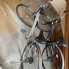 パンクしない　自転車　シルバー　1台