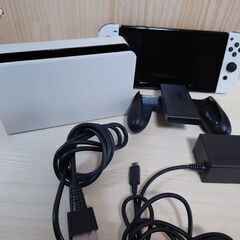 中古箱なし Nintendo Switch（有機ELモデル）ホワ...