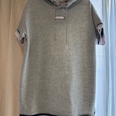 パーカー ワンピースの画像