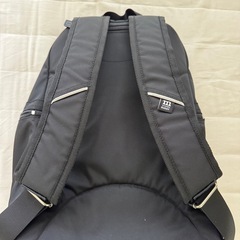 【中古・美品】マリメッコ　リュック　BUDDYの画像
