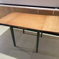 完了御礼。便利な伸縮テーブルですの画像