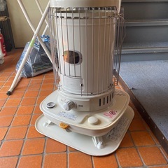 No.652済み石油ストーブ丸型2023年 No.652済み石油ストーブ丸型2023年