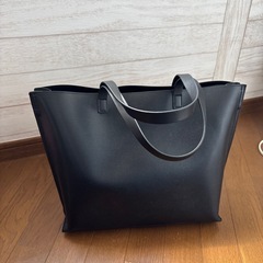 就活用に最適　トートバッグ　黒