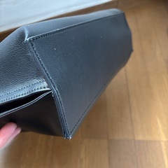 就活用に最適　トートバッグ　黒の画像