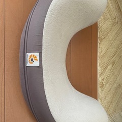 エルゴベビー　ナーシングピロー　授乳クッションの画像