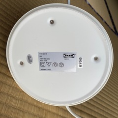 IKEAスタンドライトの画像