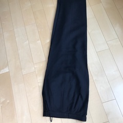レディース　長パンツ　黒　ウール　裏地付き　未使用　タグ付きの画像
