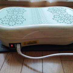 【中古】ブルブルボーテ 乗ってるだけ 乗るだけ全身エクササイズ ダイエットの画像