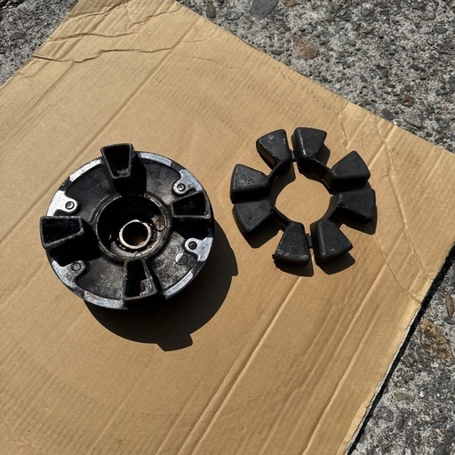 ゼファー 400 タワー リア　ハブ　ホイール　部品　画像参照