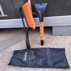 車のスクレーパーの画像