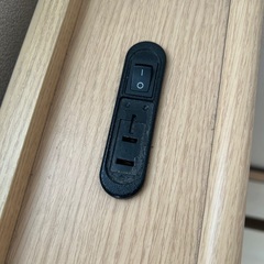 シングルベッドフレーム　２つ　マットレスの画像