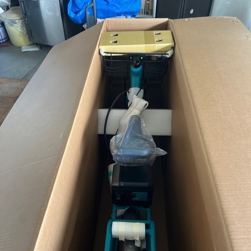 これが限界です。１５万切りました。残り一台。電動アシスト自転車 BY001GZ バッテリー&充電器付き