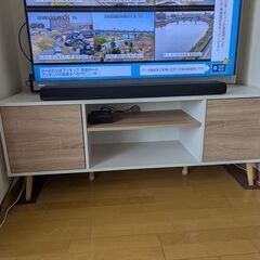 テレビボード