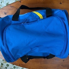 PUMA 大容量バッグの画像