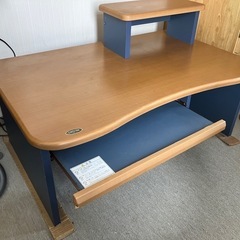 パソコンデスク