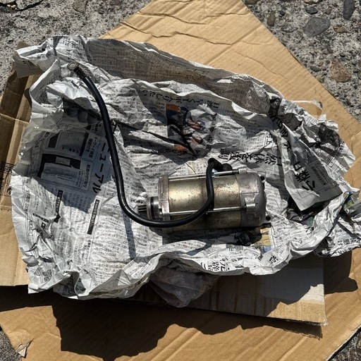 CB400F 昭和の元祖 ヨンフォア セルモーター ジャンク 画像参照