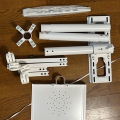 テレビスタンド キャスター付き / 23~55型 / VESA40x40 ㎝まで / 40 KGの画像