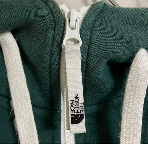 【即完売】THE NORTH FACE グリーン フルジップパーカー