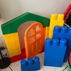 大きなレゴ　ブロック