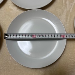 IKEA 白皿5枚セットの画像