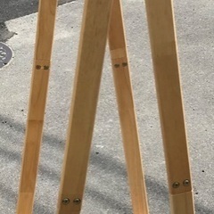 コーナンで購入したハンガーラックです