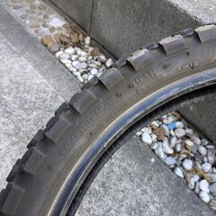 ブリジストンTRAILWING　廃タイヤの画像
