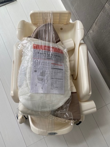 値下可 コンビ ネムリラ オートスウィング 電動バウンサー