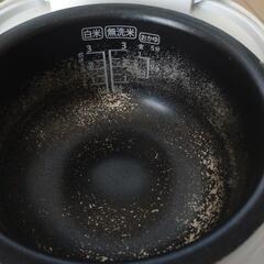 炊飯器(3合炊き)の画像