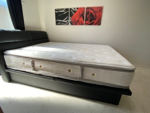 フランスベッド・シモンズのベッドフレームとマットレス 購入時53万円