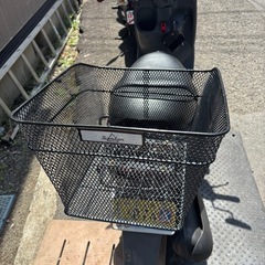 バイクや自転車の荷台に！かなりの荷物積めます。の画像
