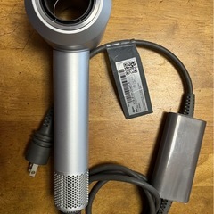 Dison　Dyson Supersonic Ionic HD03 ULF ドライヤー正常動作　中古付属品あり。の画像