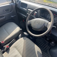 アクティトラック　4WD  5速マニュアル　車検長い　R8.10月までの画像