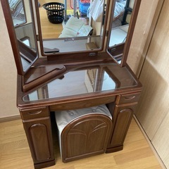 三面鏡台の画像