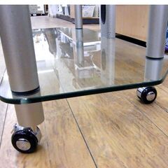 ガラス テレビ台 テレビボード キャスター付き TV台 TVボード サイドボード 収納ラック 収納家具  札幌市 厚別区の画像