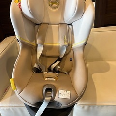 取引中です！サイベックス　シローナ　チャイルドシートの画像